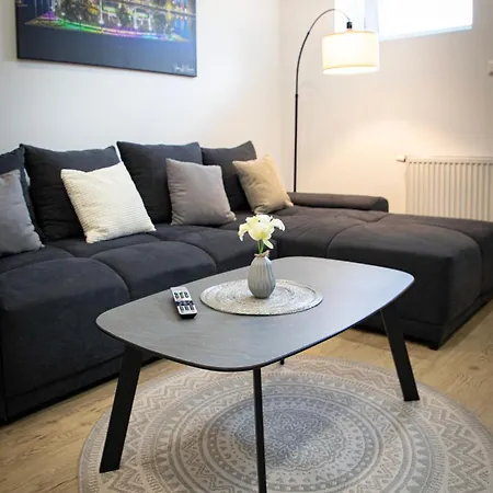 Hannibal - Design Orchidee 5, Vw Naehe, Parkplatz, Kueche, Highspeed-wlan, Fitness, Solarium Apartment *