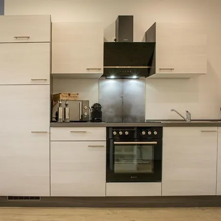 Hannibal - Design Orchidee 5, Vw Naehe, Parkplatz, Kueche, Highspeed-wlan, Fitness, Solarium