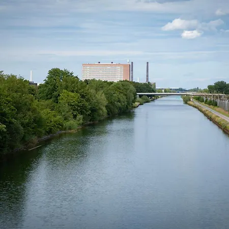 Apartament Hannibal - Design Orchidee 5, Vw Naehe, Parkplatz, Kueche, Highspeed-wlan, Fitness, Solarium Wolfsburg