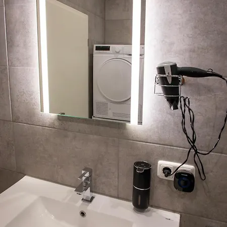 Hannibal - Design Orchidee 5, Vw Naehe, Parkplatz, Kueche, Highspeed-wlan, Fitness, Solarium